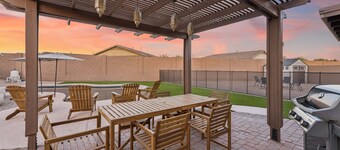 Oasis on Aubrac | Modern 5BR | Private Pool | Pergola & Firepit | Sleeps 8