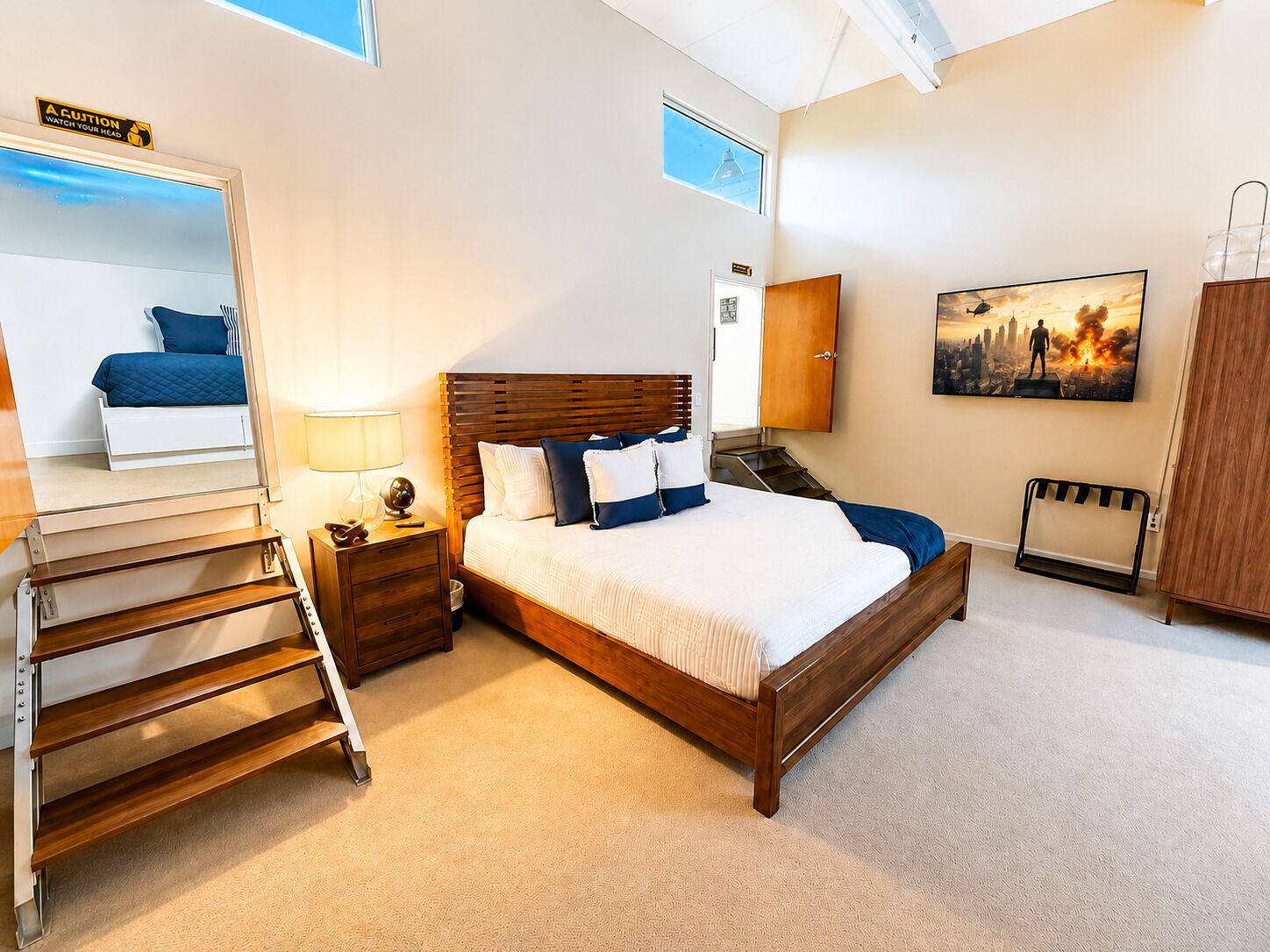 3 bedrooms, iron/ironing board, WiFi (free), bed sheets