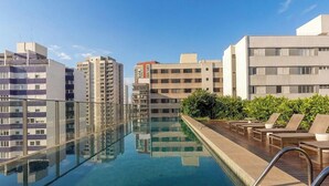 Pool - Studio Steps From Vila Madalena Metro Nom1009 (São Paulo)