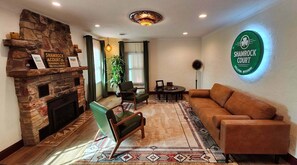 Interior - Shamrock Court Motel (Sullivan)