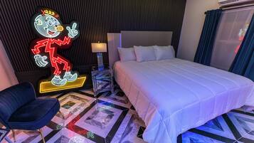 Elite Single Room, 1 King Bed, Courtyard View
