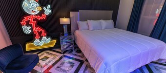 Shamrock Court Motel