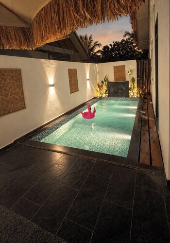 Bali-themed 3-bedroom homestay with AC in Kuala Terengganu