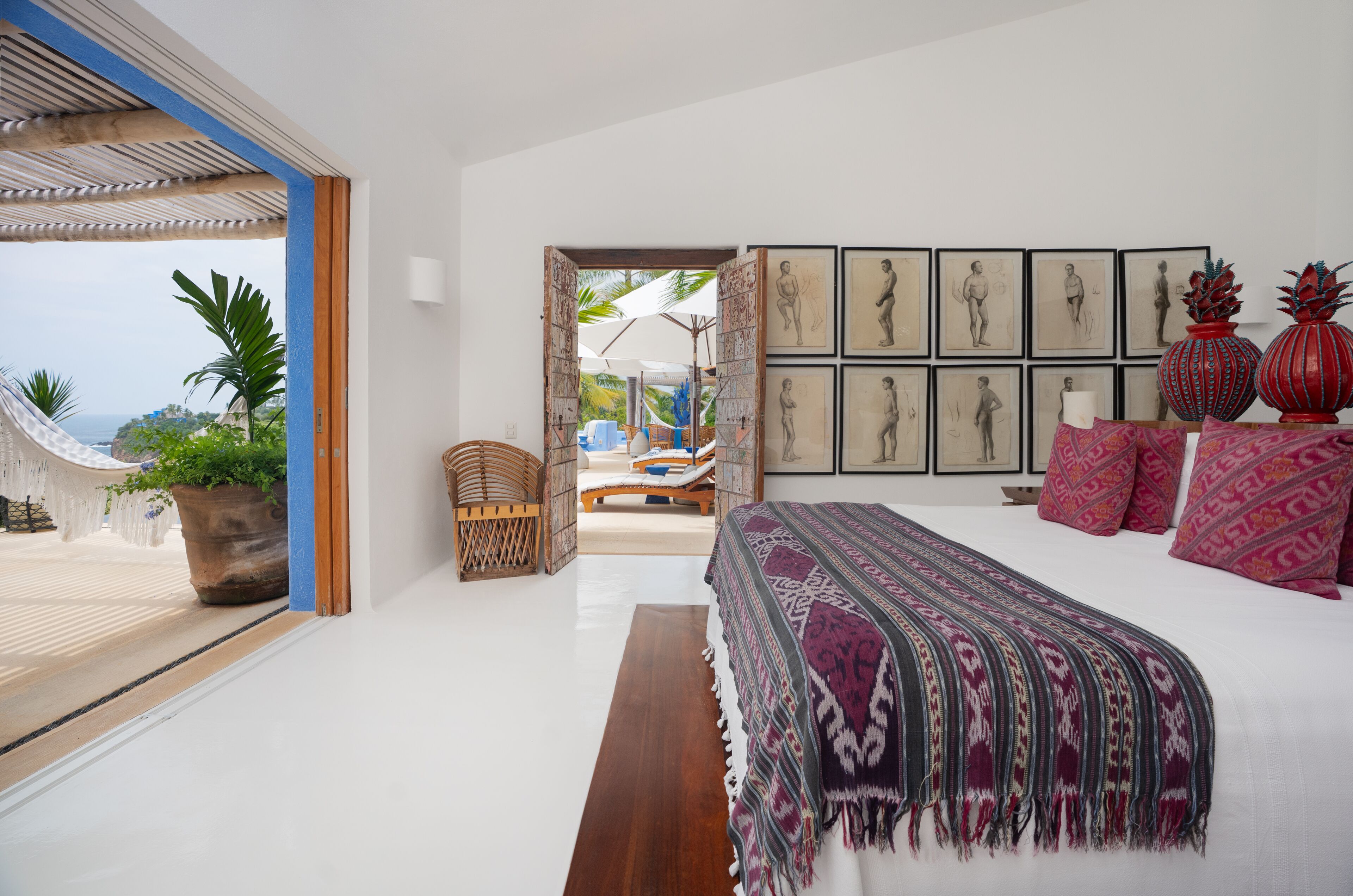Deluxe Villa, Beach View | Premium bedding, in-room safe, desk, laptop workspace