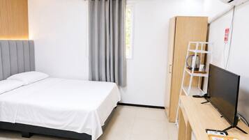 Premium bedding, iron/ironing board (on request), WiFi (free)