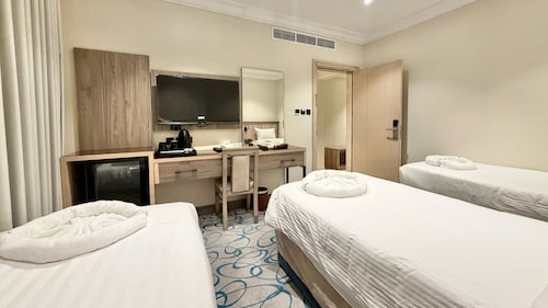 Al Jazeerah Hotel