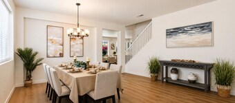 6BR Retreat/10 Beds/Near Sports Complex/4 kings