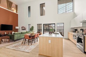 Private kitchen - Penthouse Combo | Pool, Views, Near Broadway (Nashville)