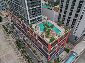 Exterior - Sky Spritz  Downtown, Pool, Gym, Full Service Tower (Miami)