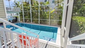 Beheizter Pool