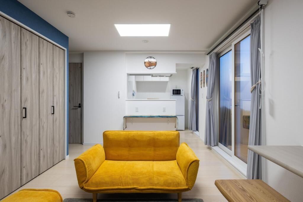 Basic House, 1 Bedroom, Sea View | Living area