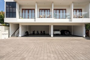 Exterior - Adikara 301 - 1 Bedroom Apartment, Berawa (Canggu)