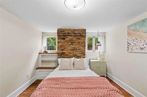 Room - Peaceful Terrace-Level 2BR in Walkable Kirkwood, Close to Emory/CHOA (Atlanta)