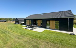 Exterior - Pet friendly home in Glesborg with WiFi (Glesborg)