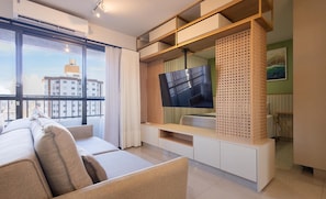 Living area - Studio in Condo w/ Pool and View Rbn2106 (Goiânia)