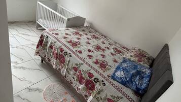 Wi-Fi de cortesia, roupa de cama