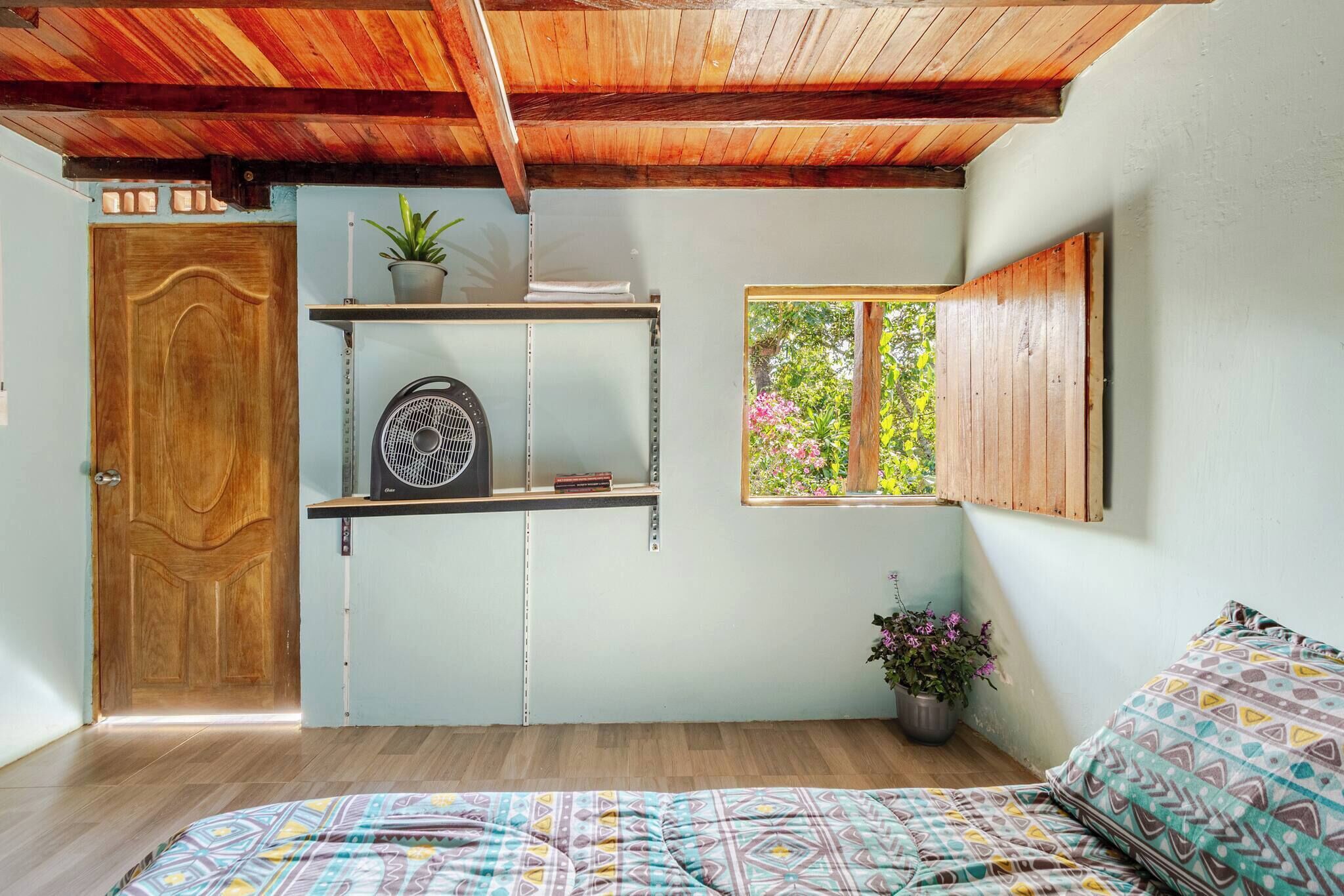 Cabin, 2 Bedrooms, Smoking, Patio | 2 bedrooms
