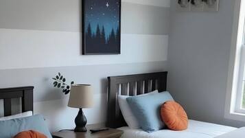 3 quartos, ferros/tábuas de passar roupa, Wi-Fi, roupa de cama