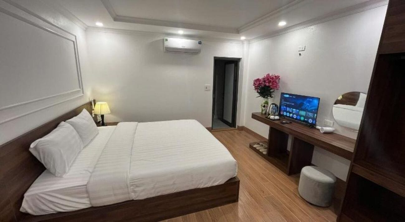 Quarto standard | Escrivaninha, quartos à prova de som, Wi-Fi de cortesia, roupa de cama