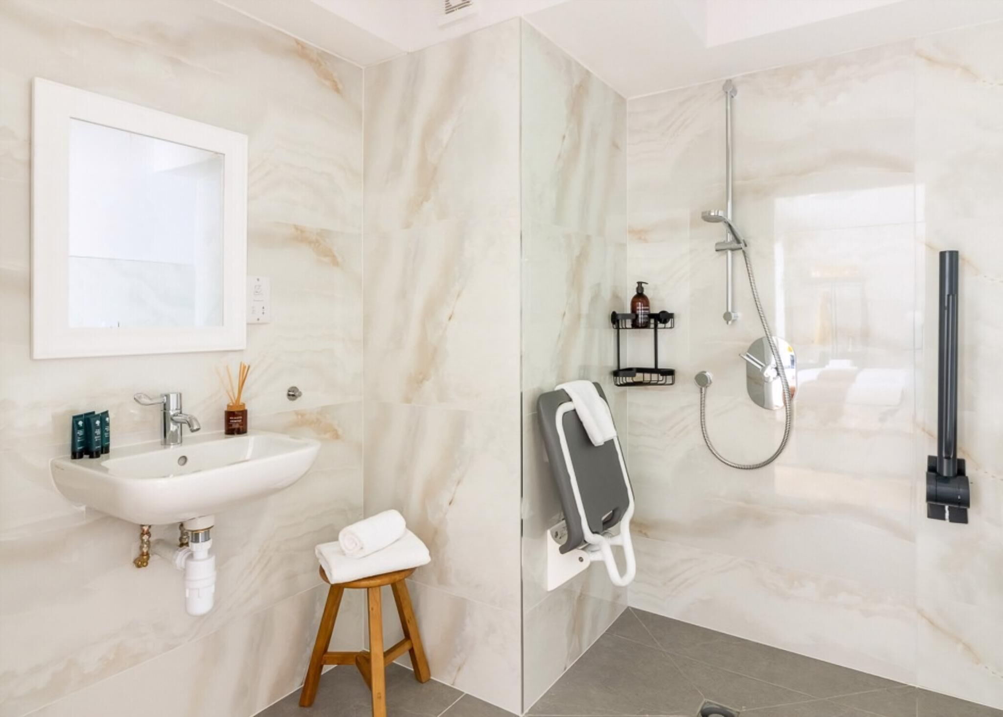 Appartement (Deluxe Twin Room) | Salle de bain