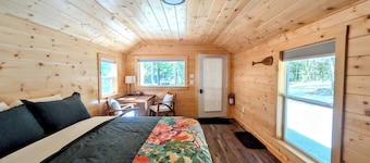 Cabin at the lake, Free Kayaks, Hiking & Fishing