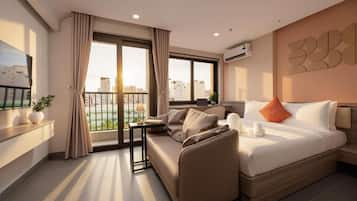 Apartment, 1 Bedroom, Balcony, City View | Desk, blackout curtains, free WiFi