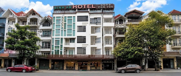 Exterior - GOOD FOR YOU 1 HOTEL (Ho Chi Minh City)
