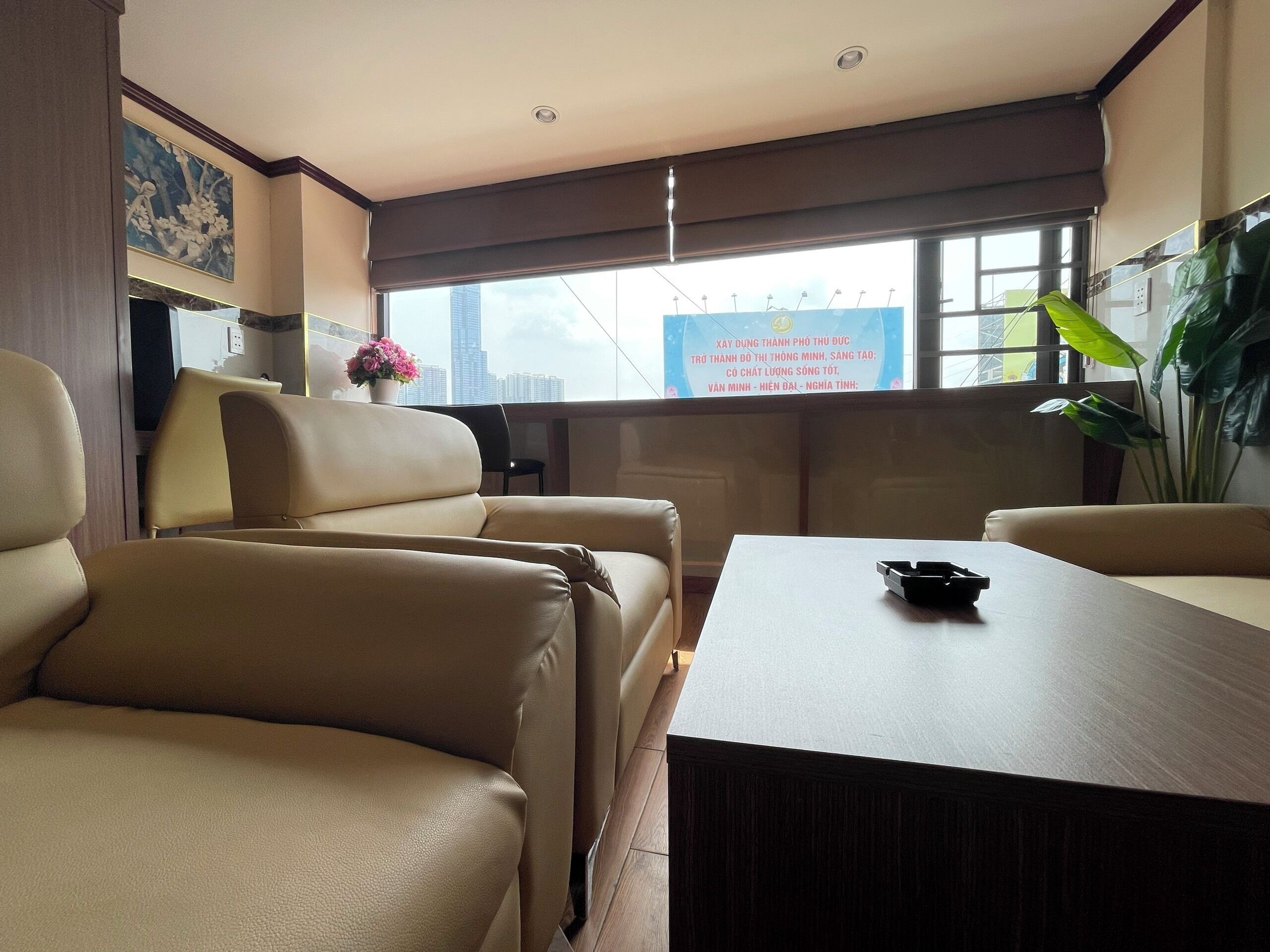 Luxury Double Room, River View | Lobby