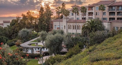 2-bedroom hotel suites with AC in gorgeous Newport Beach
