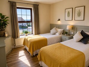 Ropa de cama de alta calidad y escritorio 