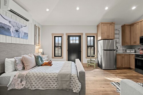 Highlander Getaway\Casita\100%Private\Parking\W&D!