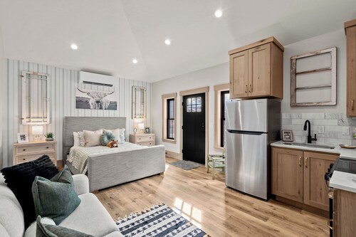 Highlander Getaway\Casita\100%Private\Parking\W&D!