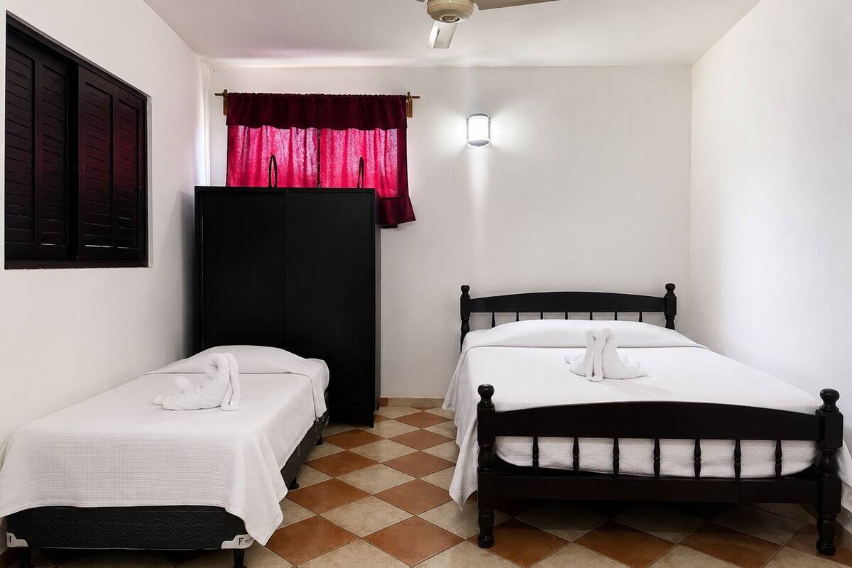 Chambre Deluxe, vue piscine | Wi-Fi gratuit
