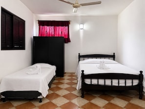 Habitación Deluxe, vista a la alberca | Wifi gratis