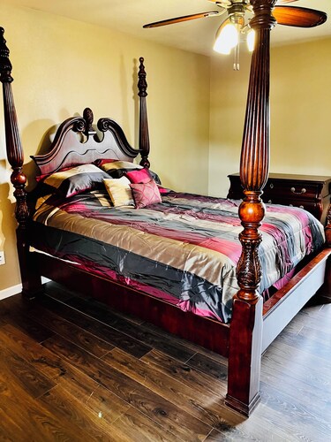 Cozy 1-bedroom Guest Suite next to Tennis Courts