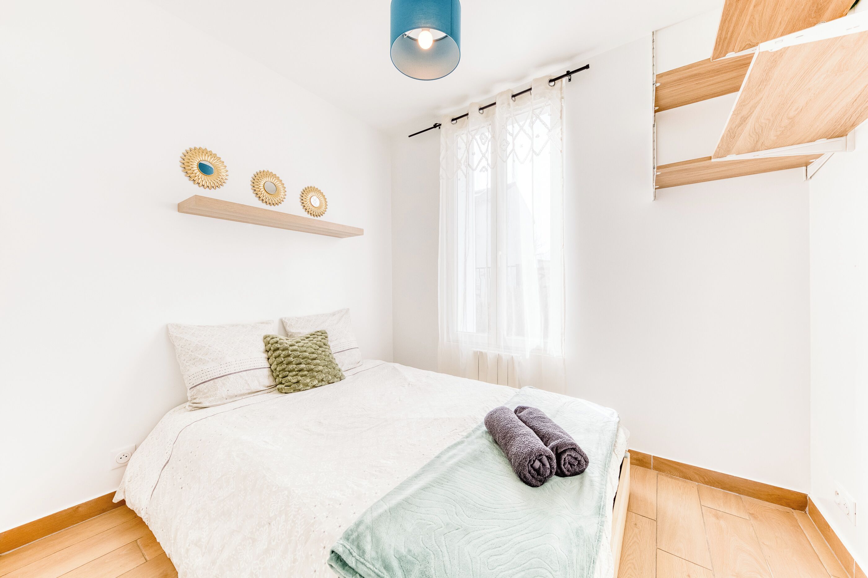 1 bedroom, iron/ironing board, WiFi (free), bed sheets