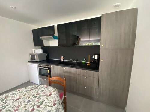 location appartement 7 Pers. avec piscine chauffée "Rossignol"
