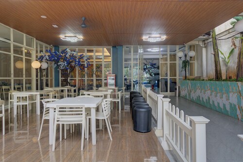 Hotel Bunga-Bunga By ARBA