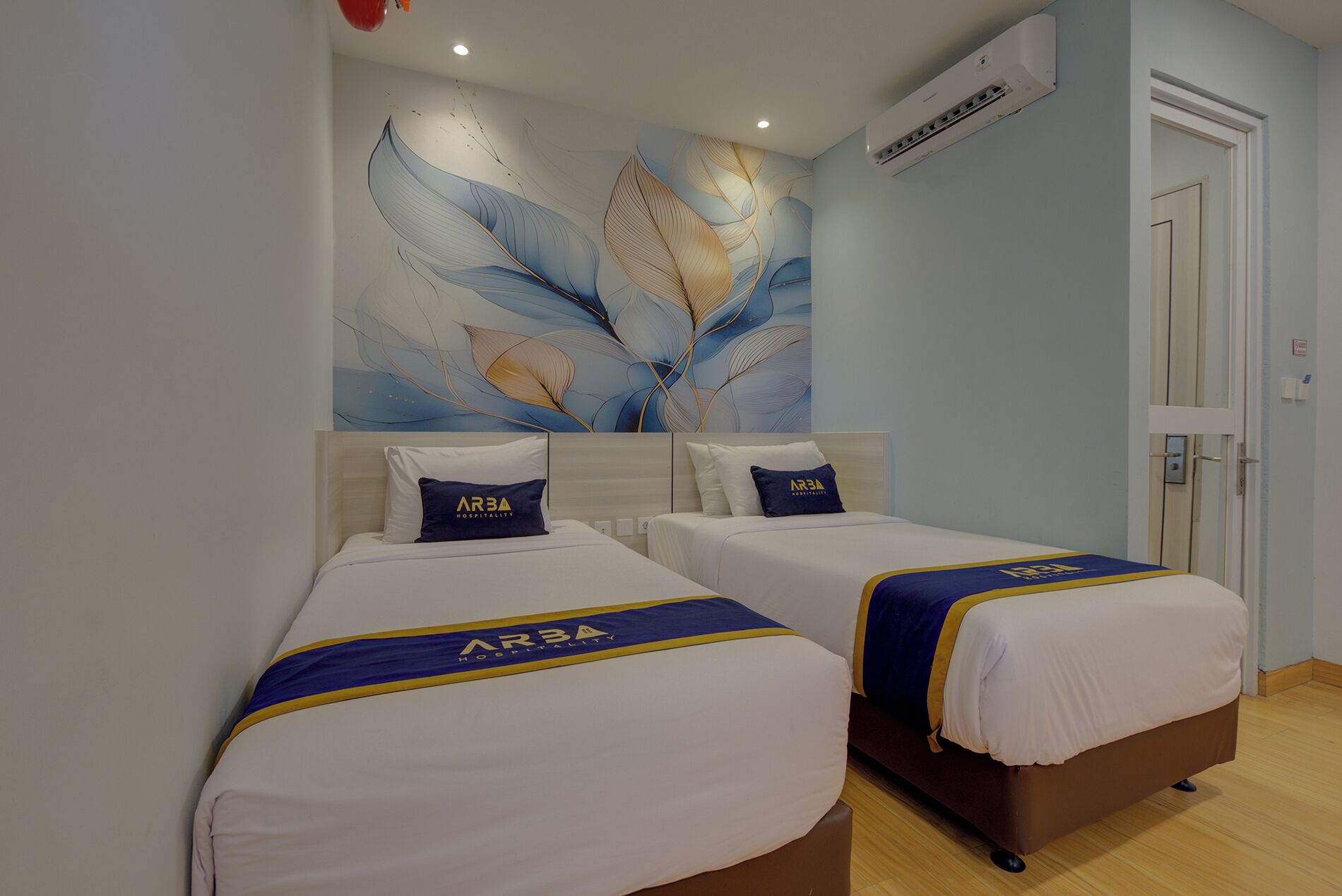 Executive Twin Room | Desk, free WiFi, bed sheets