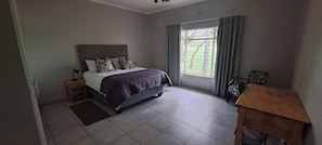 House, 5 Bedrooms, Accessible, Patio
