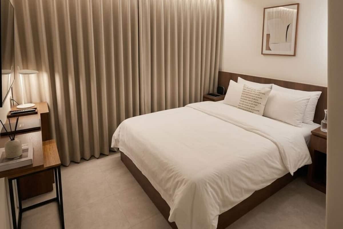 Standard Double Room, Refrigerator | Desk, WiFi (free)