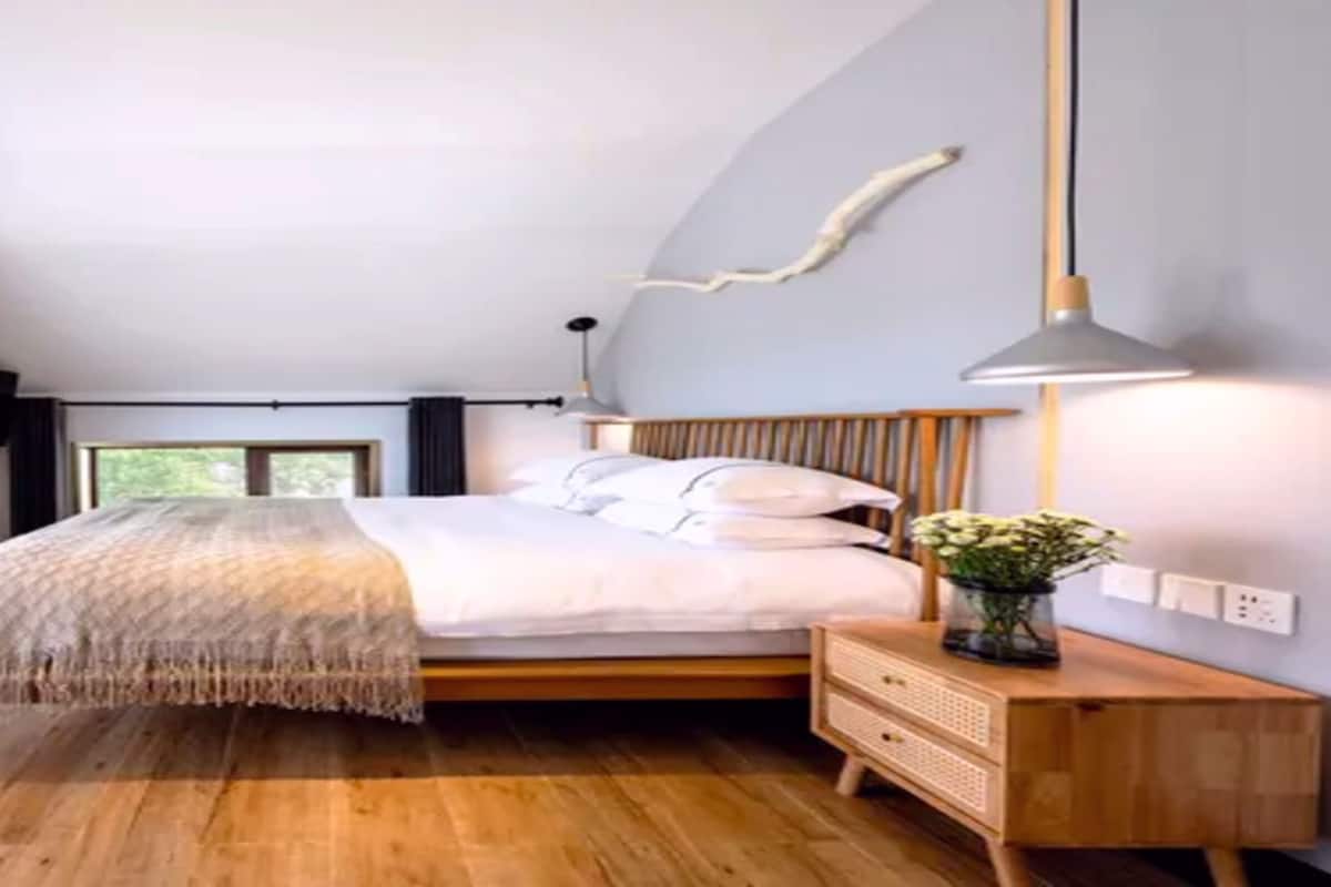 Chambre Triple Familiale, balcon, vue montagne | Wi-Fi gratuit, draps fournis