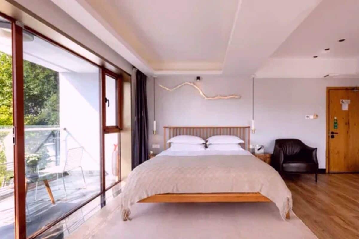Chambre Double Exécutive, balcon, vue montagne | Wi-Fi gratuit, draps fournis