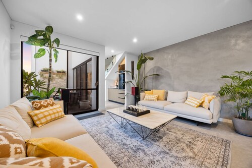Magnificent Mt Lawley A Stunning Sepal Stay