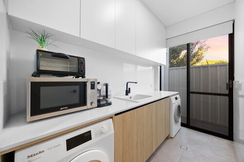 Magnificent Mt Lawley A Stunning Sepal Stay