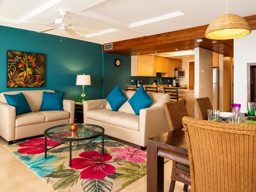 Hawaiian Princess Beachfront 1BR