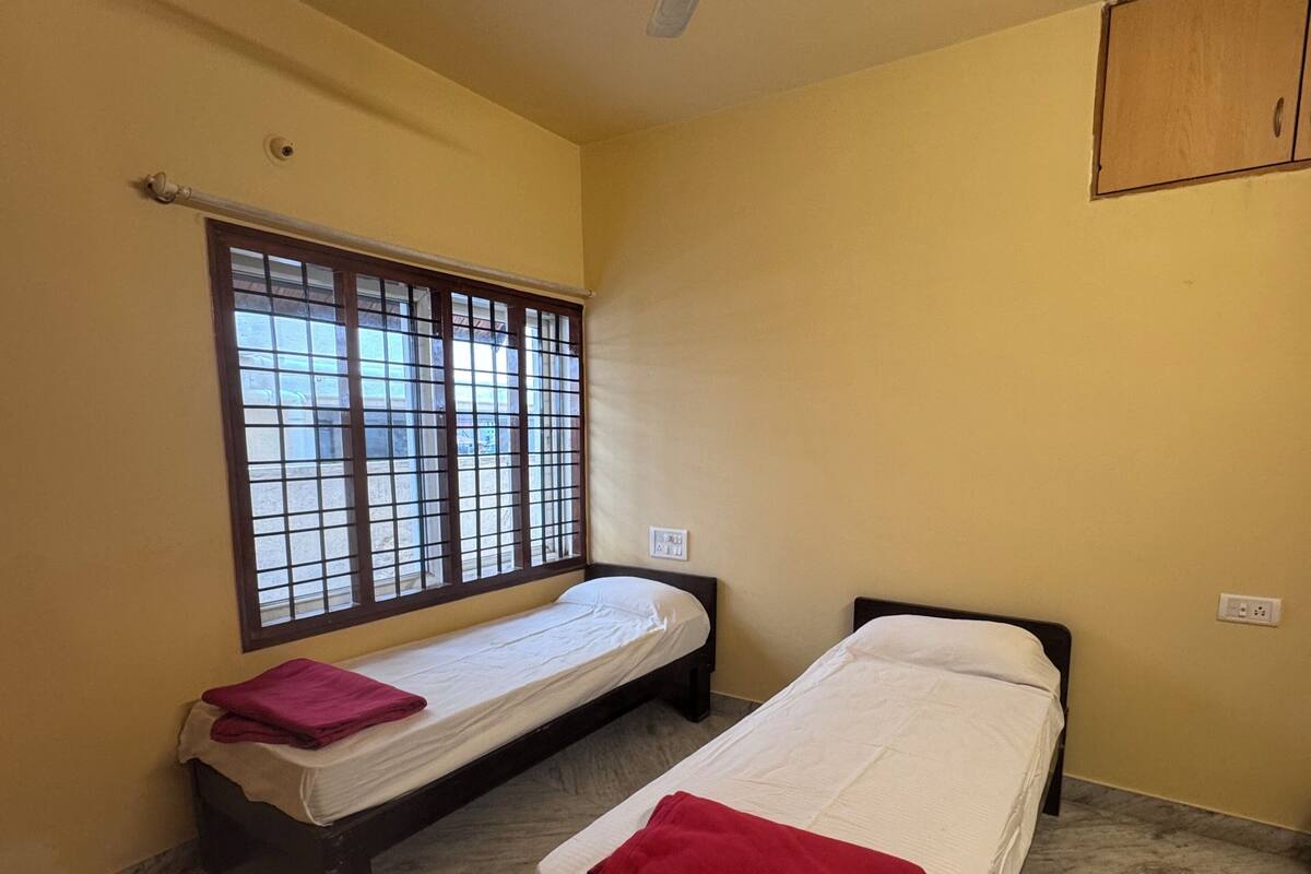 Habitación superior con 1 cama matrimonial o 2 individuales | Ropa de cama de alta calidad y camas con efecto memoria