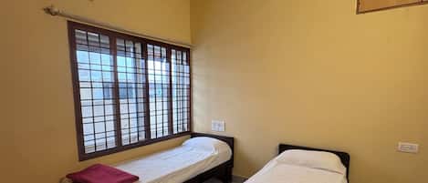 Superior Double or Twin Room | Premium bedding, memory foam beds, in-room safe, blackout drapes