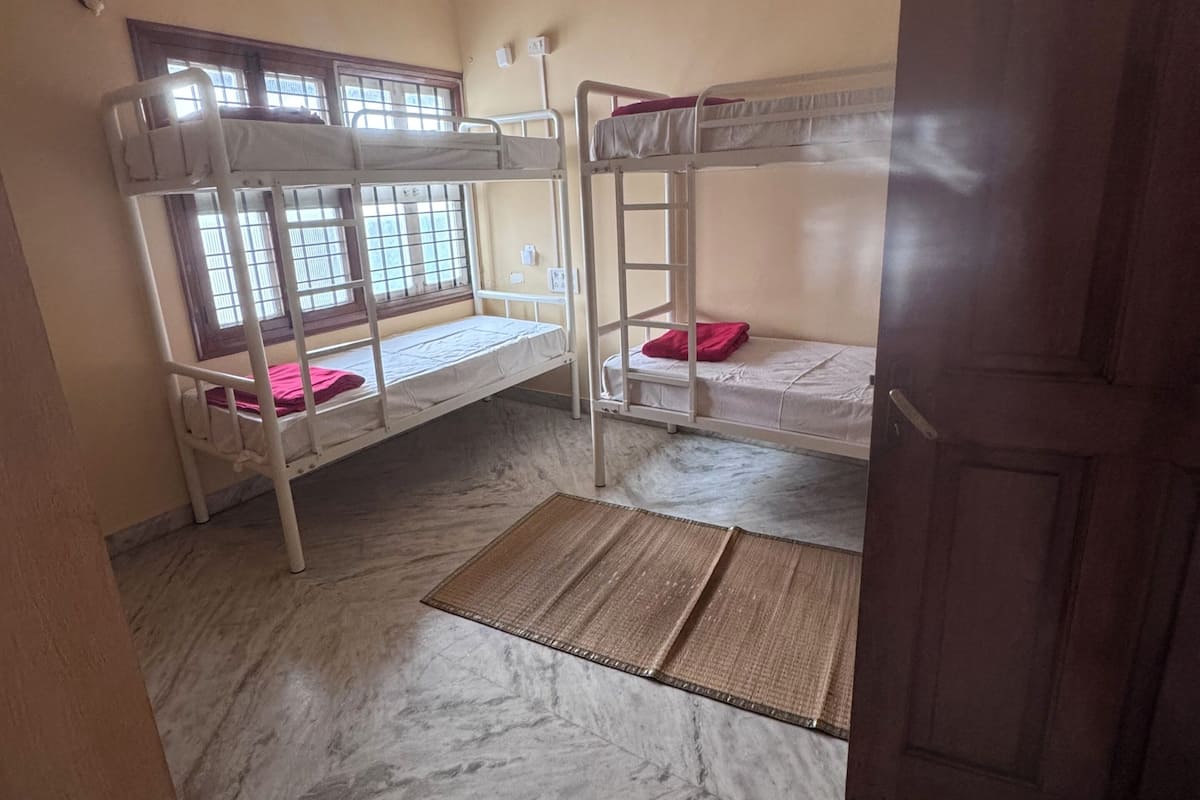 Ropa de cama de alta calidad y camas con efecto memoria