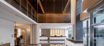 Xian Fengdong Grand SkyLight Hotel